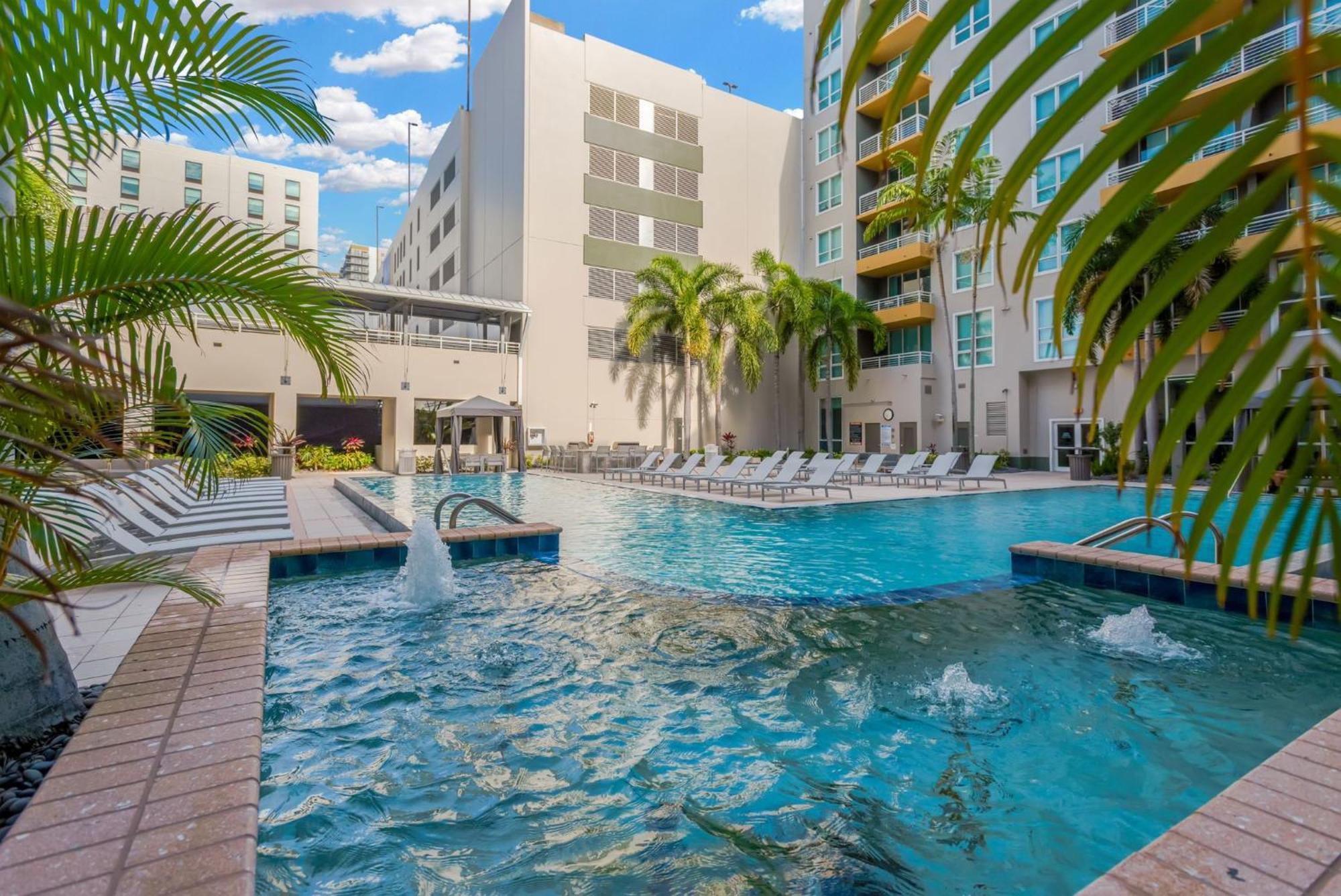 Upscale Apt In Downtown Tampa Eksteriør bilde